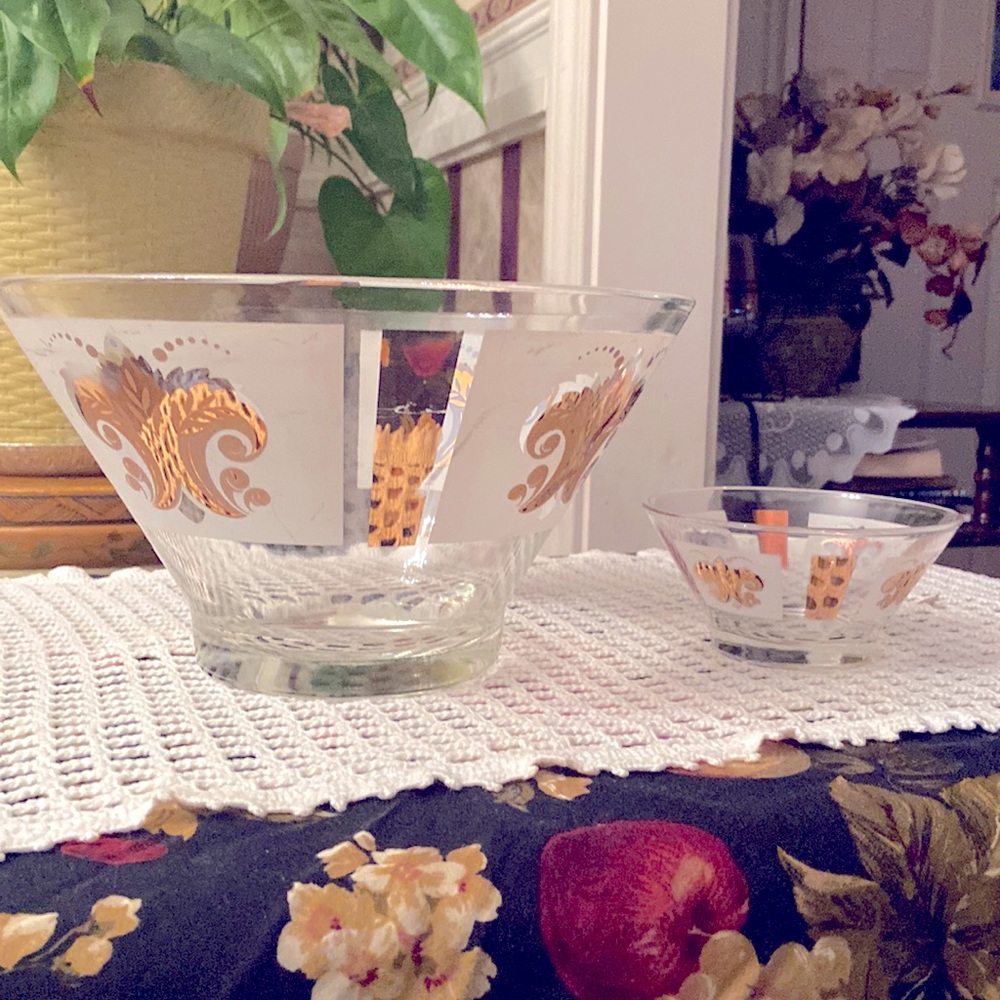 Mid Century Chip and Dip Bowls